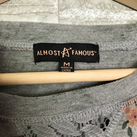 NWT Almost Famous High Low Sweatshirt Top Size M - Picture 3 of 7